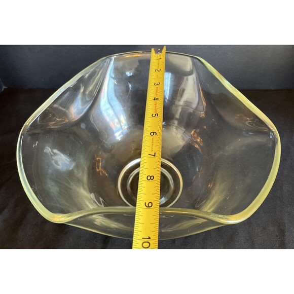VTG Triangular Clear Serving Bowl with Hint of Yellow Iridescent Tint 5”X9.25” - Picture 12 of 14